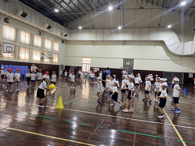 小学部１年生　ドッジボール大会